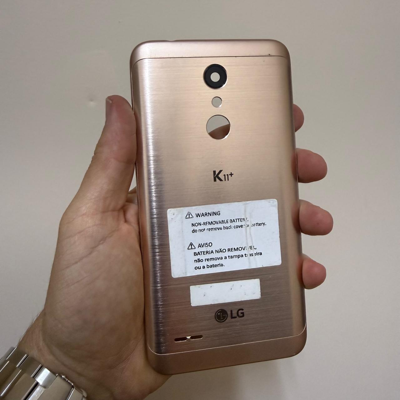 TAMPA LG K11 PLUS DOURADA RETIRADA